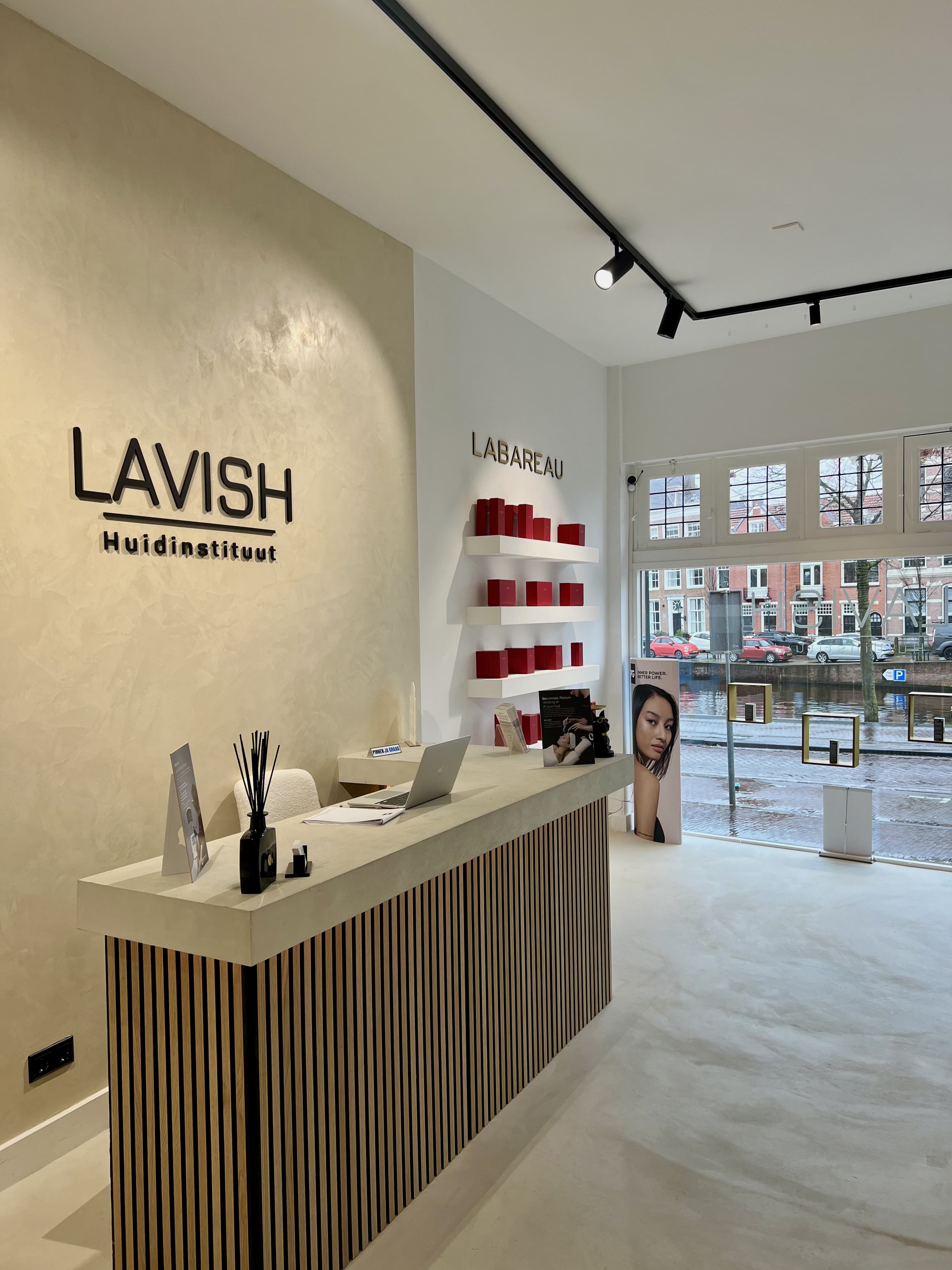 The store of Lavish in the Netherlands showcases Labareau products